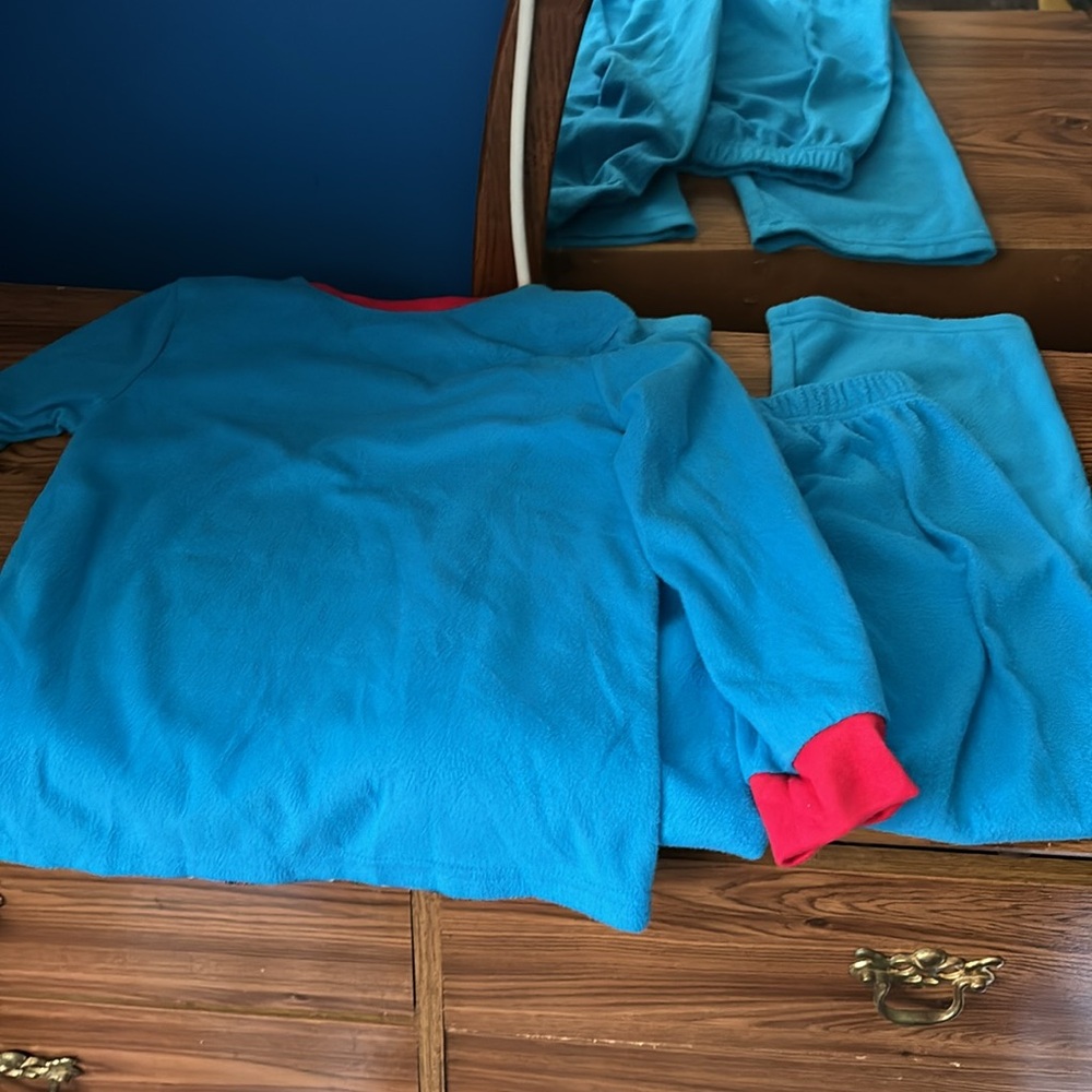 Marvel Advengers Infinity War 2 piece Blue Pajama Set Fleece Ironman Antman 6/7
